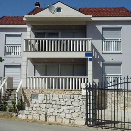 Villa Adria 斯瑞瑟尔 外观 照片